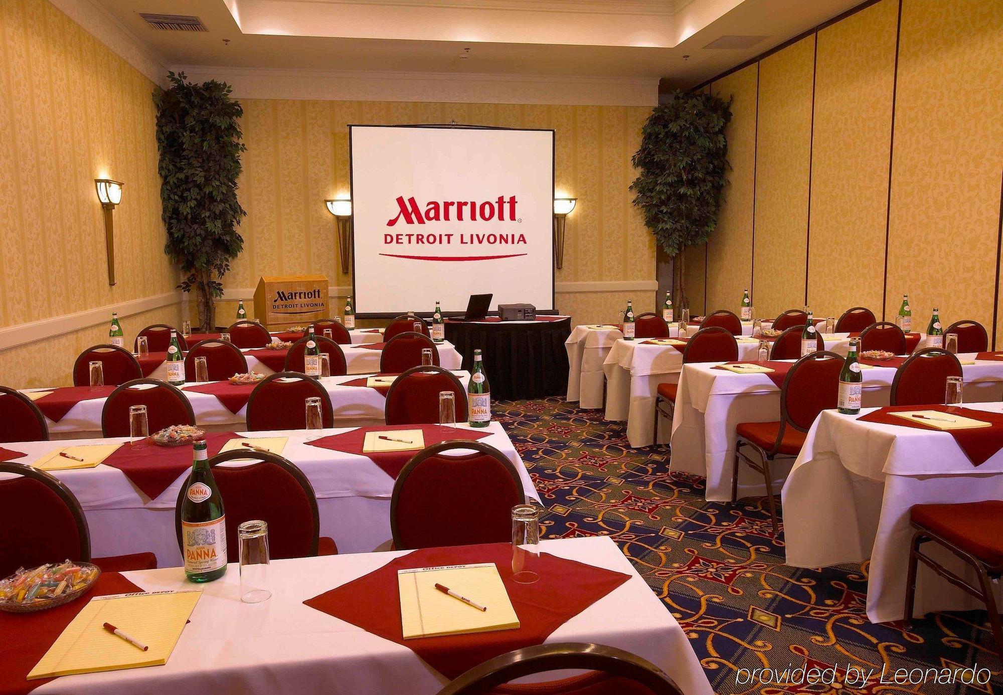 Detroit Marriott Livonia Hotel Екстериор снимка